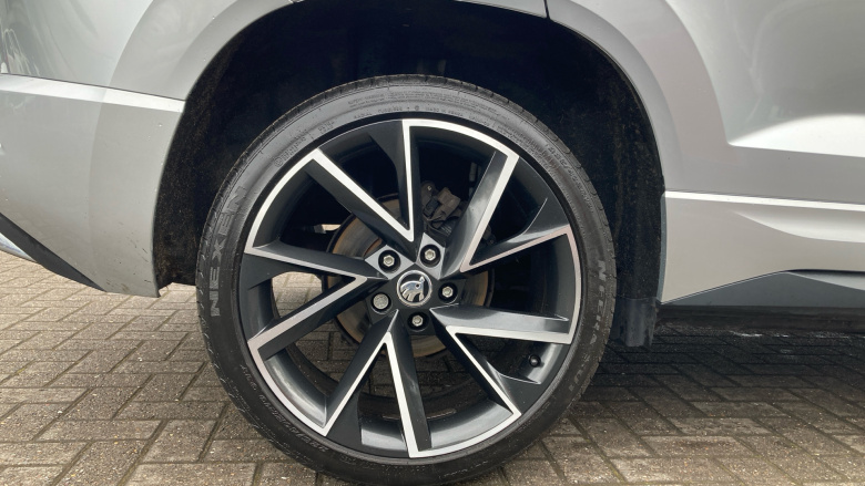 Skoda Karoq 1.5 TSI Sport Line 5dr DSG Petrol Estate